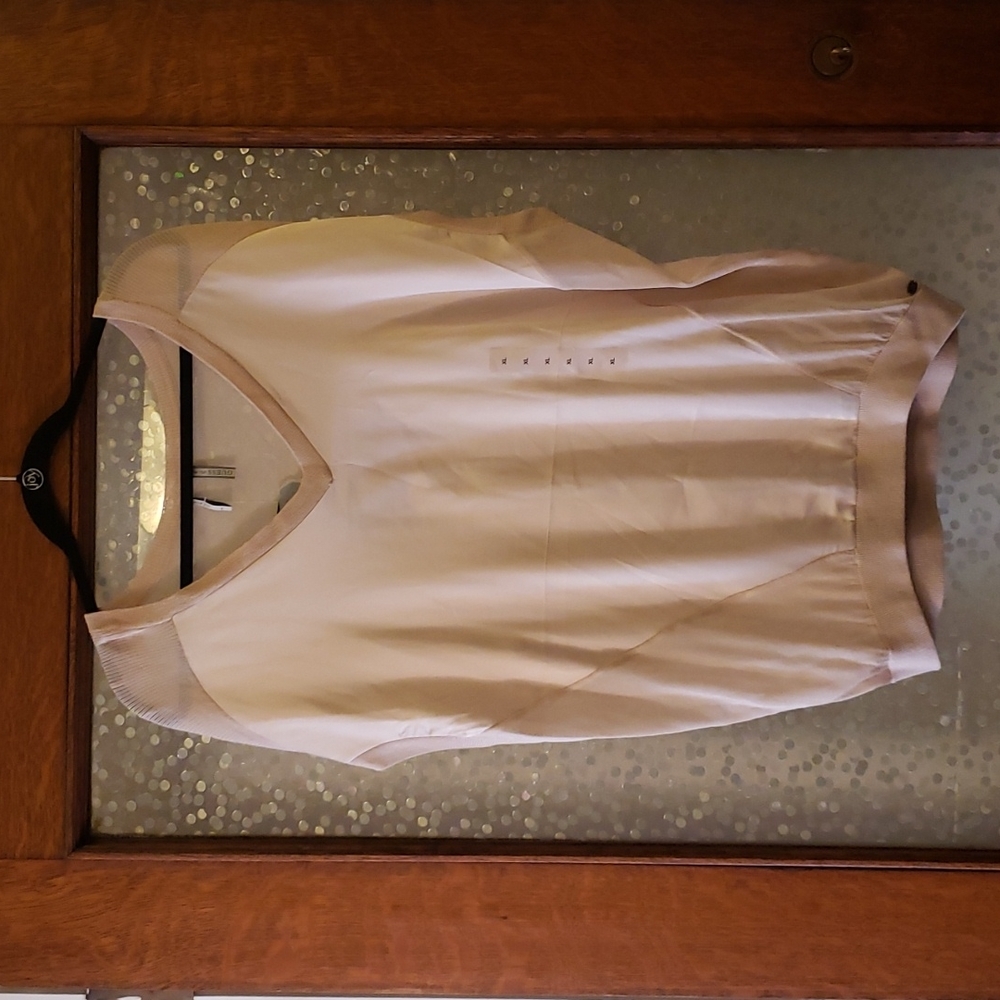 Guess tan blouse size XL